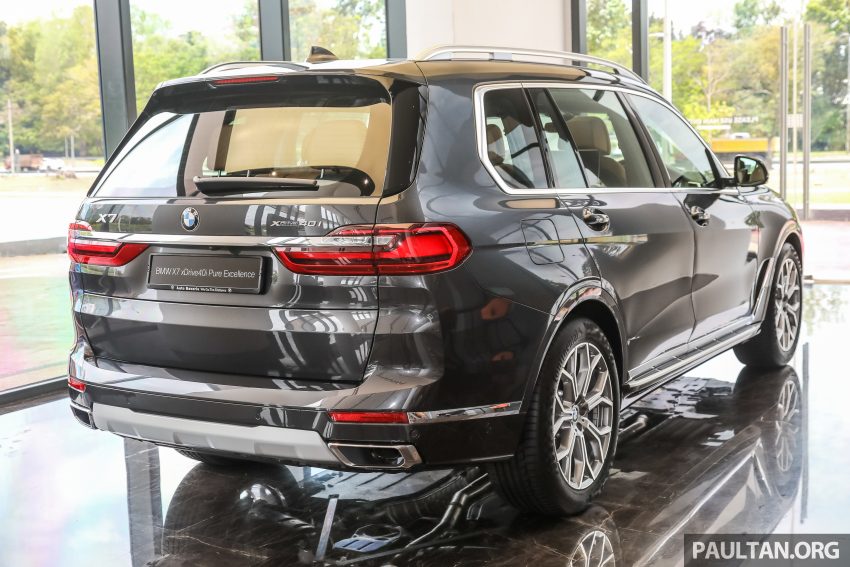 新车实拍: 2021 BMW X7 xDrive40i G07 CKD, 售价65万起 160420
