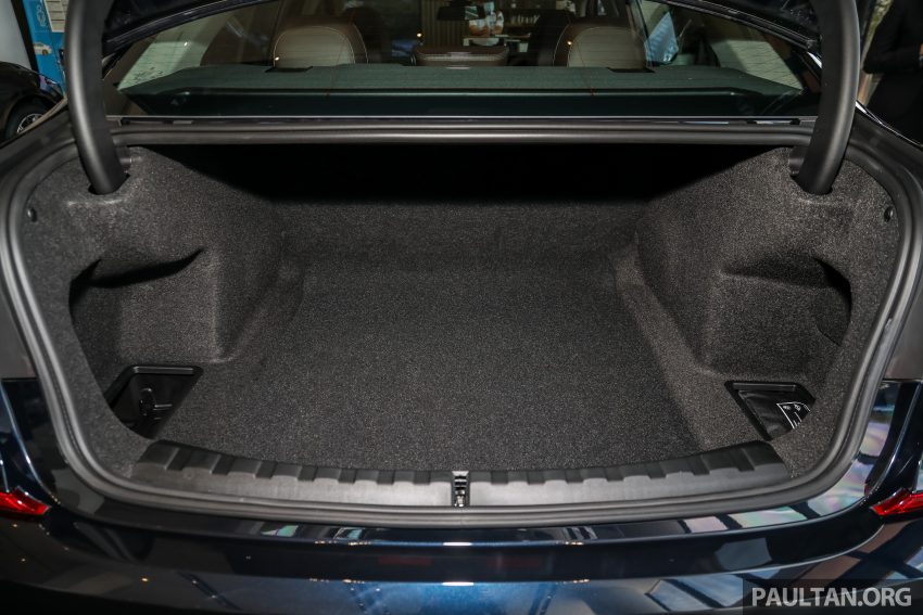 新车实拍: 2021 BMW 330Li M Sport G28, 售价27.7万起 159827