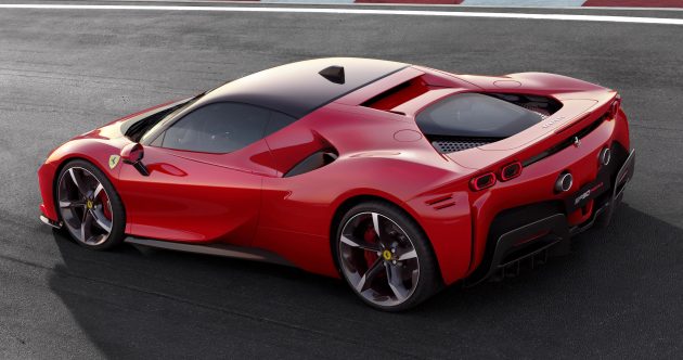 前苹果首席设计师 Jony Ive 与 Ferrari 合作, 共同开发新车