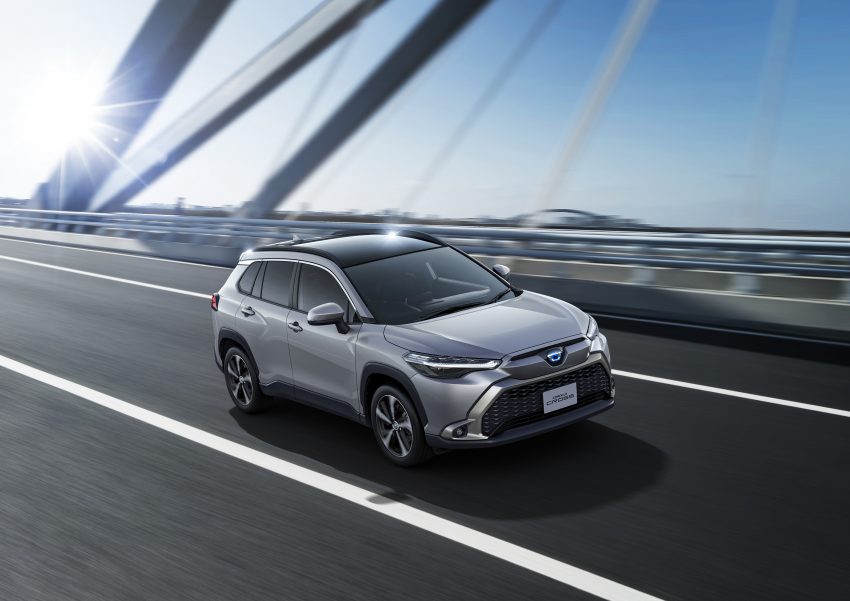 日规版 Toyota Corolla Cross 上市, 新增油电四驱版本 160959