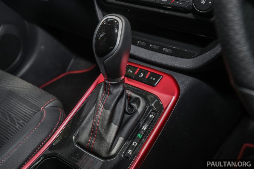 新车图集: Proton Persona 1.6 Premium 与 Iriz 1.6 Active 163385