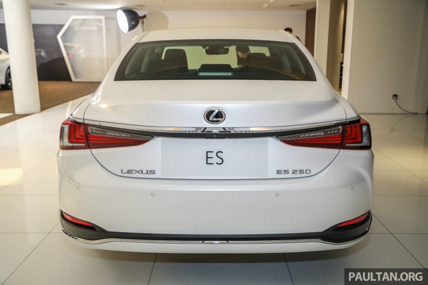 2021 Lexus ES 小改款本地上市开售, 三等级从29.6万起 162060