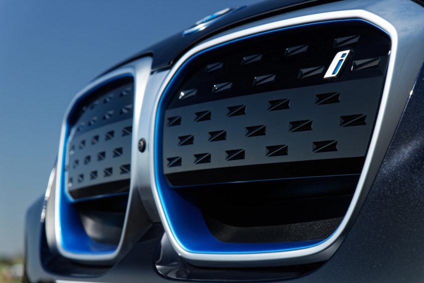 BMW iX3 纯电SUV本地规格表曝光, 两版本售价从31.7万起 163320