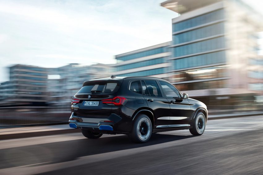 BMW iX3 纯电SUV本地规格表曝光, 两版本售价从31.7万起 163325