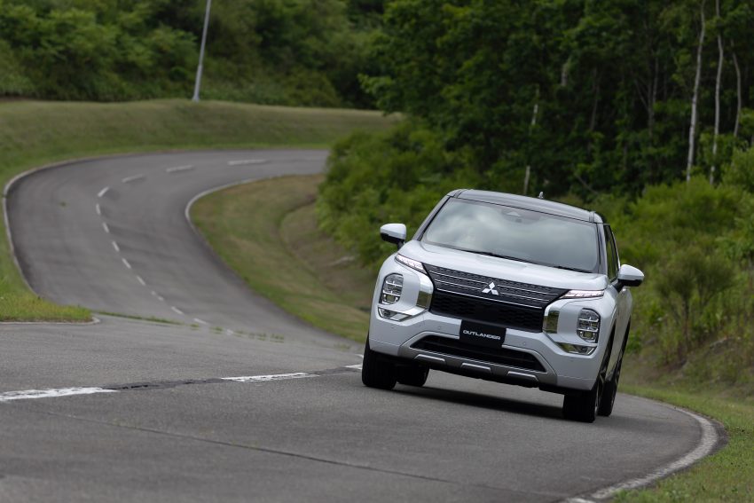 全新 Mitsubishi Outlander PHEV 首发, 12月日本率先开卖 164291