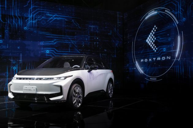 鸿海正式进军汽车业务, 一口气发表三款自家电动车产品