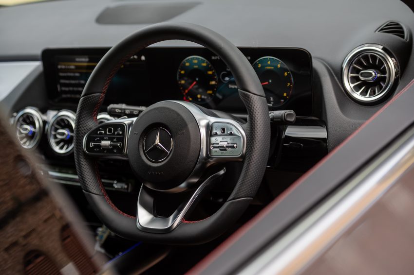 全新 2021 Mercedes-Benz GLA 本地组装版正式发布！规格配备保持不变，价格便宜1万令吉，减税后售RM232k起 163836