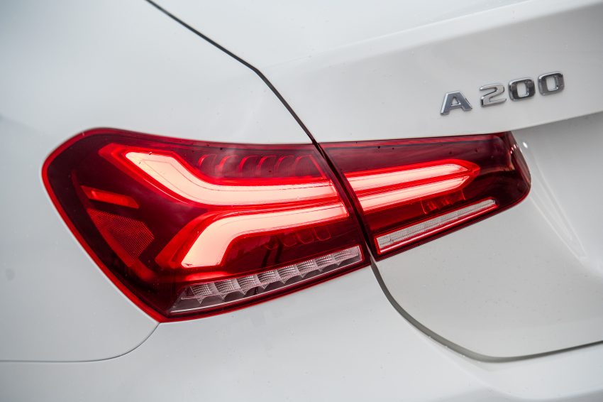 CKD版 Mercedes-Benz A-Class Sedan 上市, 售价21万起 163840