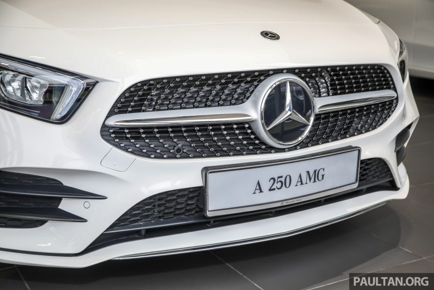 Mercedes-Benz 官方预告CKD版 A-Class Sedan 将上市 163720