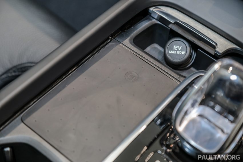 图集：小改款 2022 Volvo XC60 Recharge T8 Inscription Plus 插电式混动版本新车实拍，销售税全免售RM325,449 167305