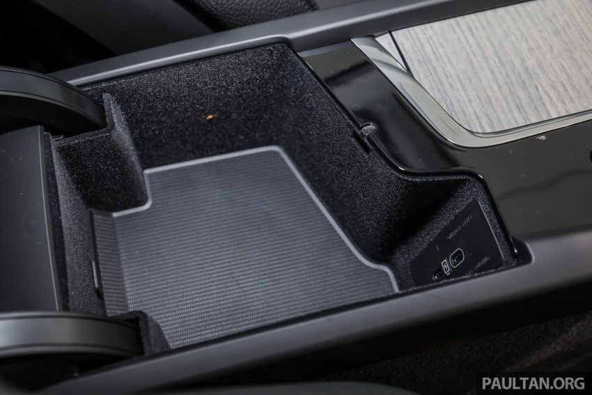 图集：小改款 2022 Volvo XC60 Recharge T8 Inscription Plus 插电式混动版本新车实拍，销售税全免售RM325,449 167306