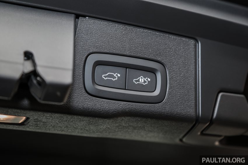图集：小改款 2022 Volvo XC60 Recharge T8 Inscription Plus 插电式混动版本新车实拍，销售税全免售RM325,449 167337