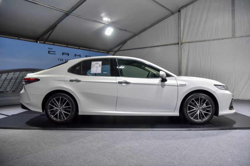 Toyota Camry 小改款泰国开卖, 2.0引擎取消, 仅剩2.5版本 165277