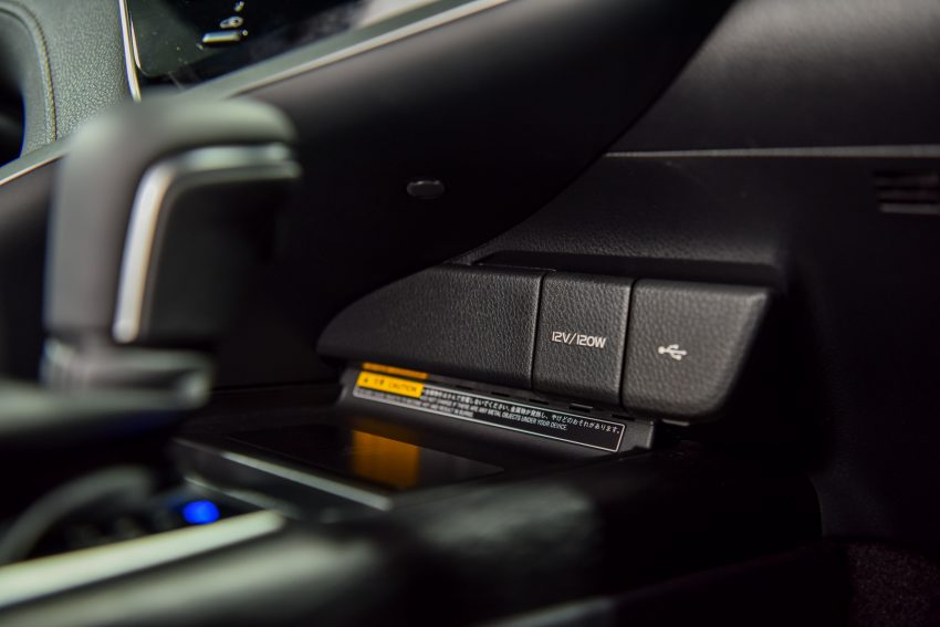 Toyota Camry 小改款泰国开卖, 2.0引擎取消, 仅剩2.5版本 165303