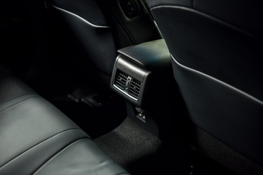 Toyota Camry 小改款泰国开卖, 2.0引擎取消, 仅剩2.5版本 165308