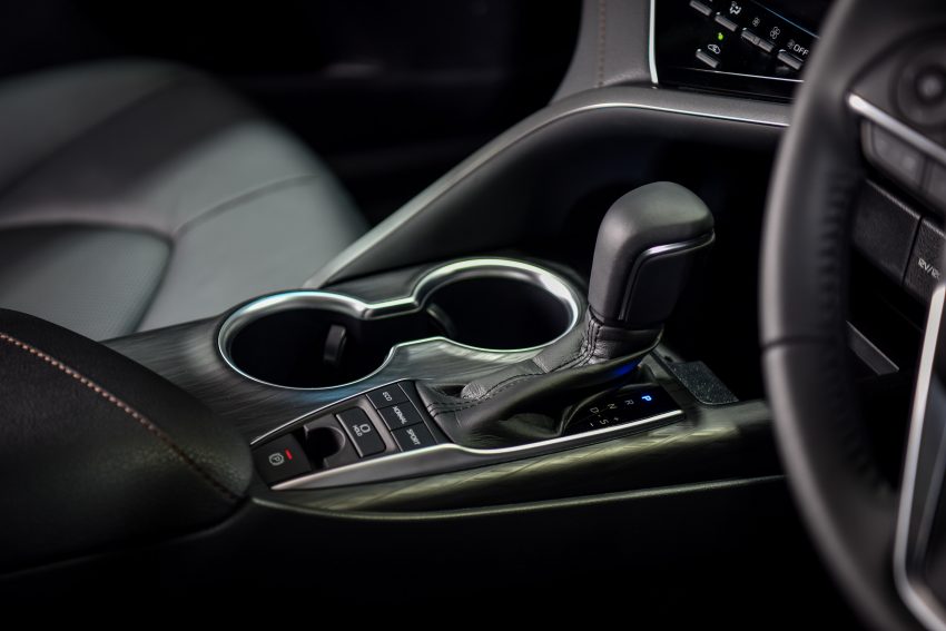 Toyota Camry 小改款泰国开卖, 2.0引擎取消, 仅剩2.5版本 165333