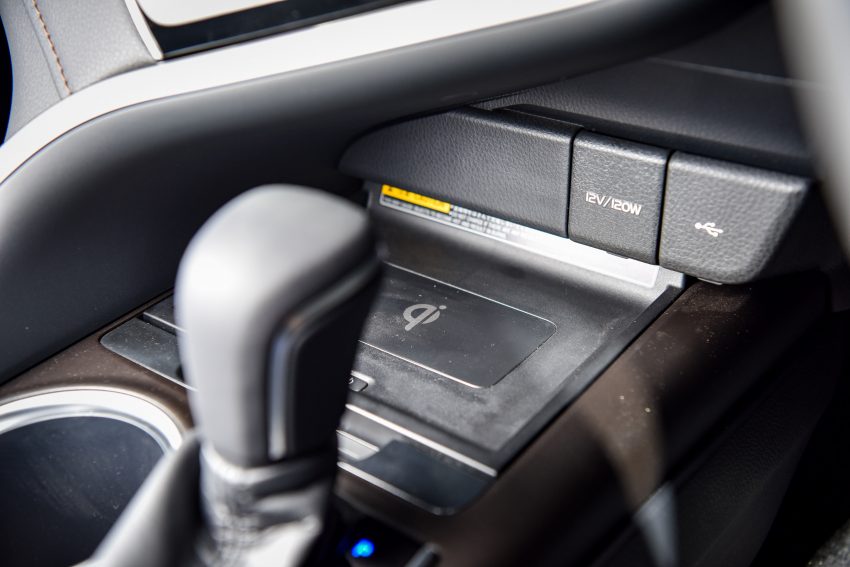 Toyota Camry 小改款泰国开卖, 2.0引擎取消, 仅剩2.5版本 165359