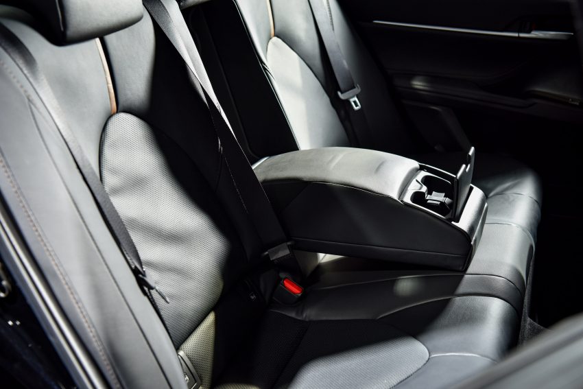 Toyota Camry 小改款泰国开卖, 2.0引擎取消, 仅剩2.5版本 165376