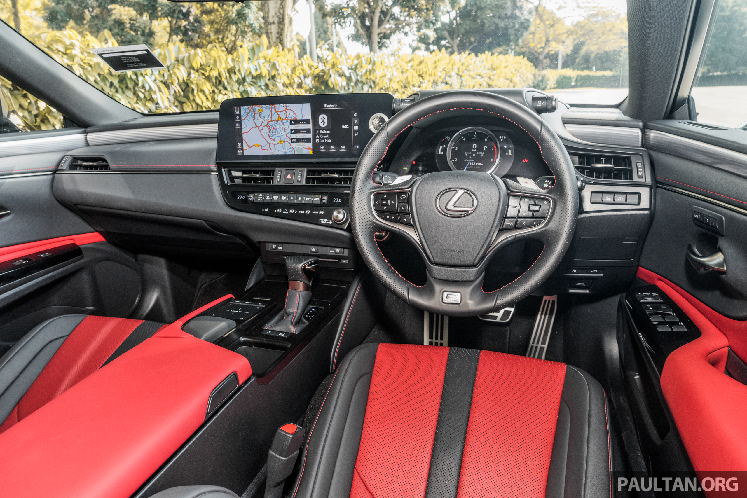 试驾：Lexus ES 250 F Sport 小改款，轻奢雅致还带杀气