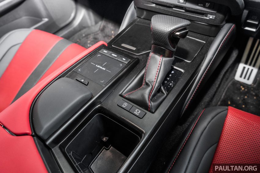 试驾：Lexus ES 250 F Sport 小改款，轻奢雅致还带杀气 169000