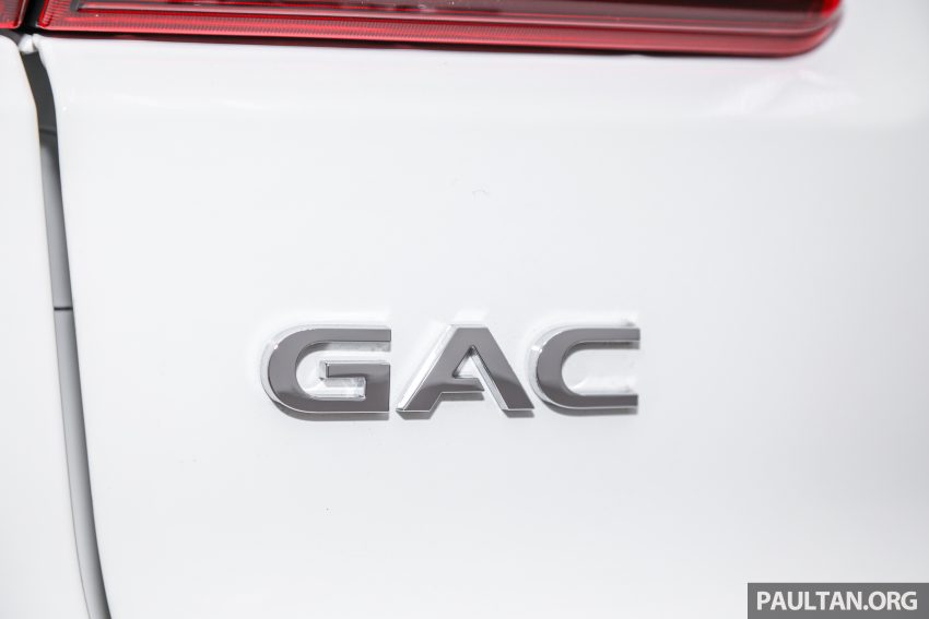 新车实拍: 广汽传祺 GAC GS3, 两个等级售价8.9万到9.7万 169775