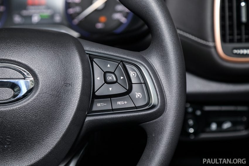 新车实拍: 广汽传祺 GAC GS3, 两个等级售价8.9万到9.7万 169791