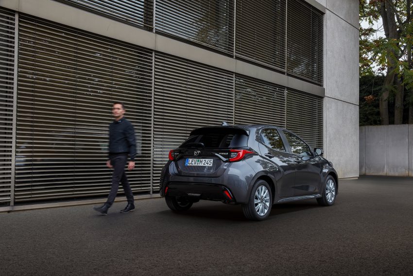 全新欧规版 Mazda 2 Hybrid 面世, Toyota Yaris 的孪生车 168095