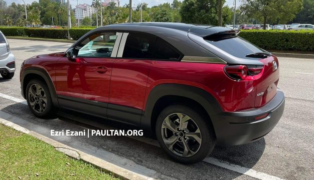 Mazda MX-30 现身布城交通部外, 价格有望在15万以下?