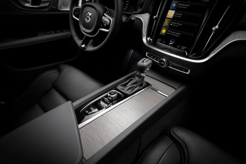 Volvo V60 Recharge T8 Inscription 本地开卖, 售价28.7万 170484