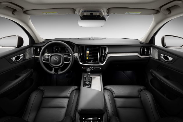 Volvo V60 Recharge T8 Inscription 本地开卖, 售价28.7万
