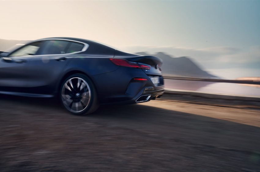 2022 BMW 8 系列小改款面世, 改搭会发亮的水箱护罩 172143