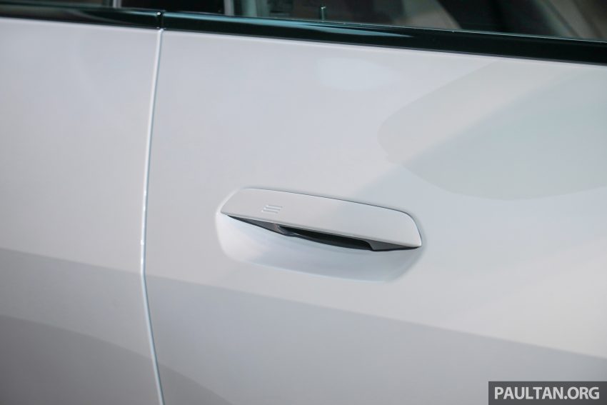 2022 BMW i4 eDrive40 EV本地官方预览, 或将在近期上市 171077