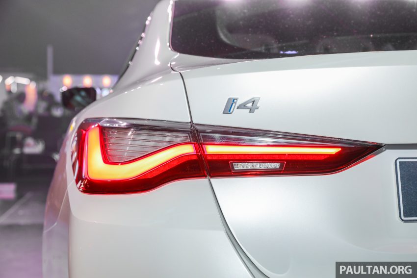 2022 BMW i4 eDrive40 EV本地官方预览, 或将在近期上市 171084
