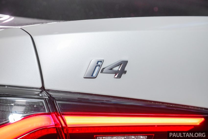 2022 BMW i4 eDrive40 EV本地官方预览, 或将在近期上市 171088