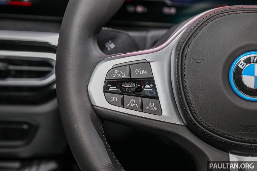 2022 BMW i4 eDrive40 EV本地官方预览, 或将在近期上市 171106