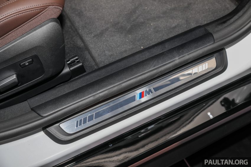 2022 BMW i4 eDrive40 EV本地官方预览, 或将在近期上市 171153