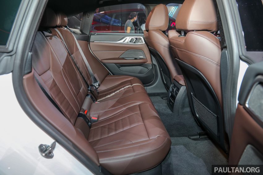 2022 BMW i4 eDrive40 EV本地官方预览, 或将在近期上市 171157
