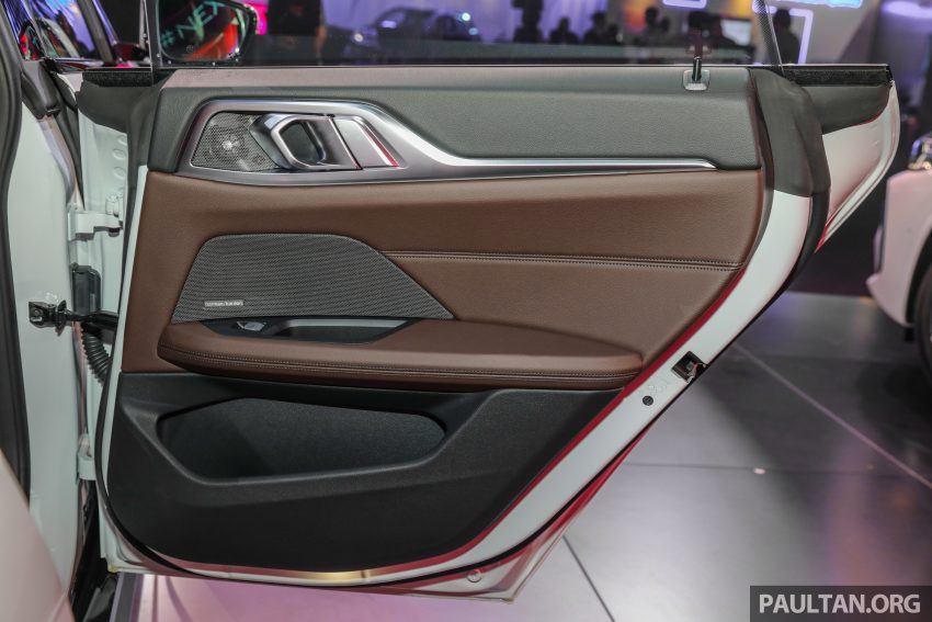 2022 BMW i4 eDrive40 EV本地官方预览, 或将在近期上市 171164