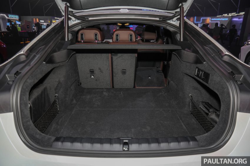2022 BMW i4 eDrive40 EV本地官方预览, 或将在近期上市 171167
