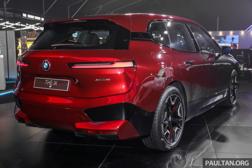 新车实拍: BMW iX xDrive40 Sport, 免税售价从36.1万起 171187