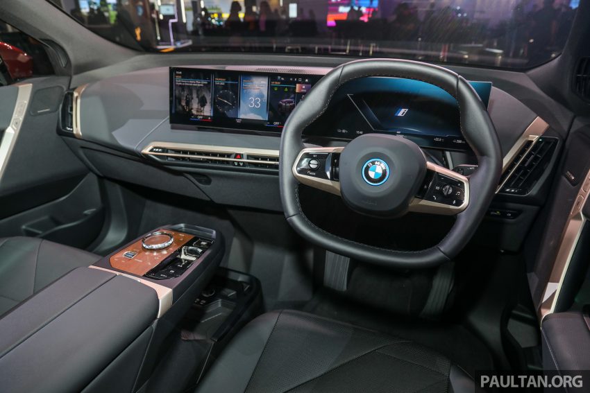 新车实拍: BMW iX xDrive40 Sport, 免税售价从36.1万起 171258