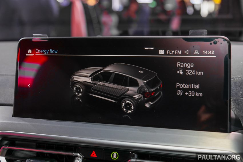 新车实拍: 2022 BMW iX3 M Sport Impressive, 30.7万起 171335