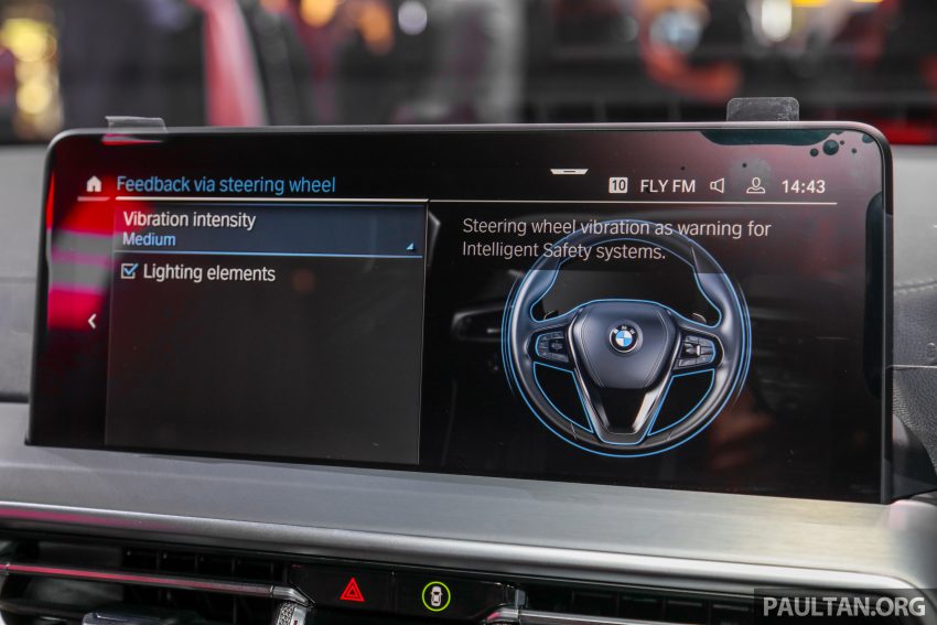 新车实拍: 2022 BMW iX3 M Sport Impressive, 30.7万起 171346