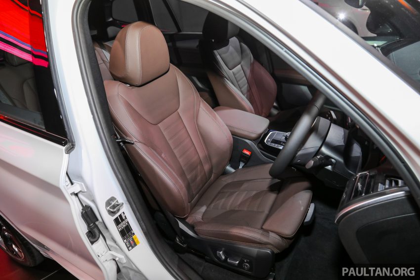 新车实拍: 2022 BMW iX3 M Sport Impressive, 30.7万起 171373