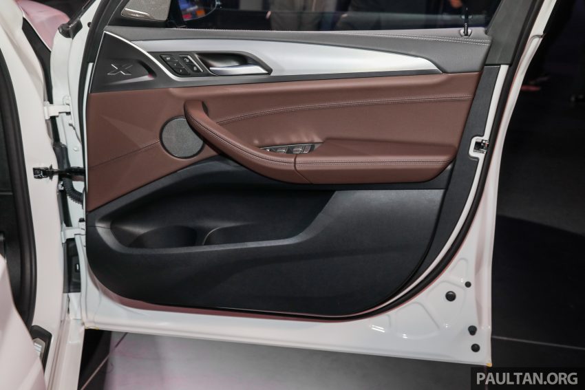 新车实拍: 2022 BMW iX3 M Sport Impressive, 30.7万起 171377