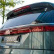 新车试驾: 2022 Kia Carnival, 专攻大型家庭十一人座MPV
