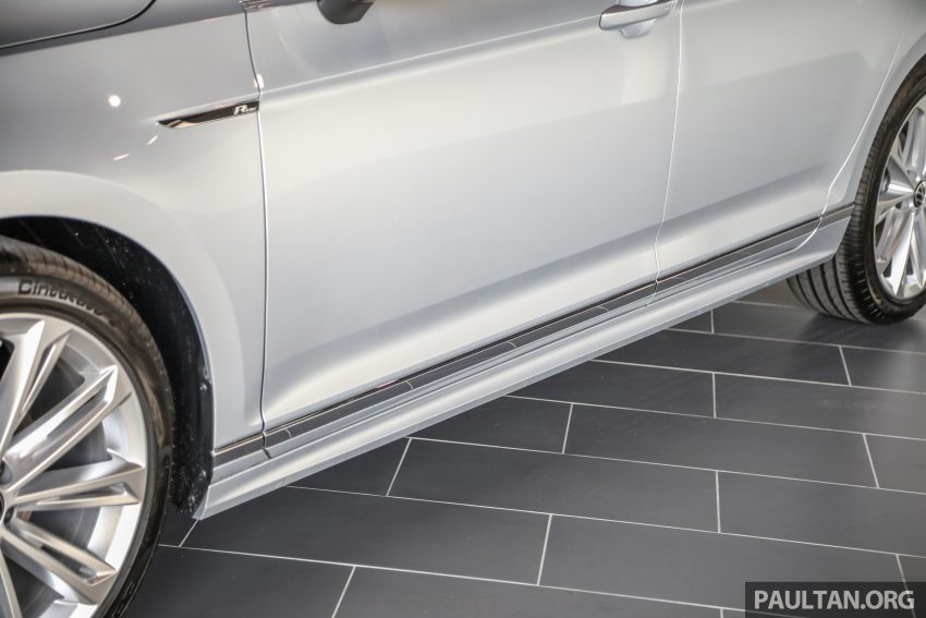 新车实拍: 2022 Volkswagen Passat R-Line 小升级版 171573