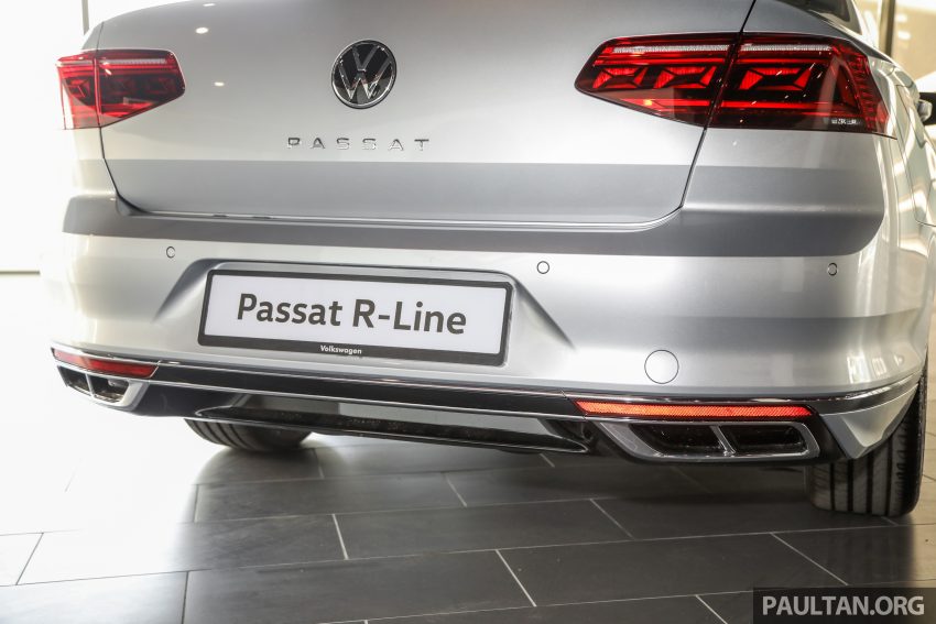 新车实拍: 2022 Volkswagen Passat R-Line 小升级版 171581