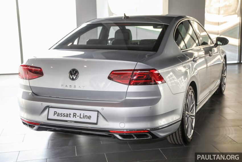 新车实拍: 2022 Volkswagen Passat R-Line 小升级版 171582
