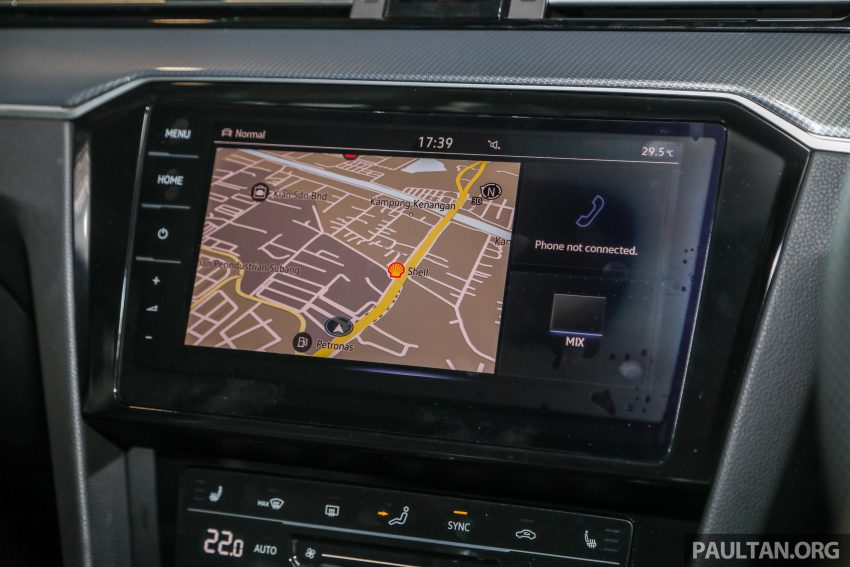 新车实拍: 2022 Volkswagen Passat R-Line 小升级版 171597